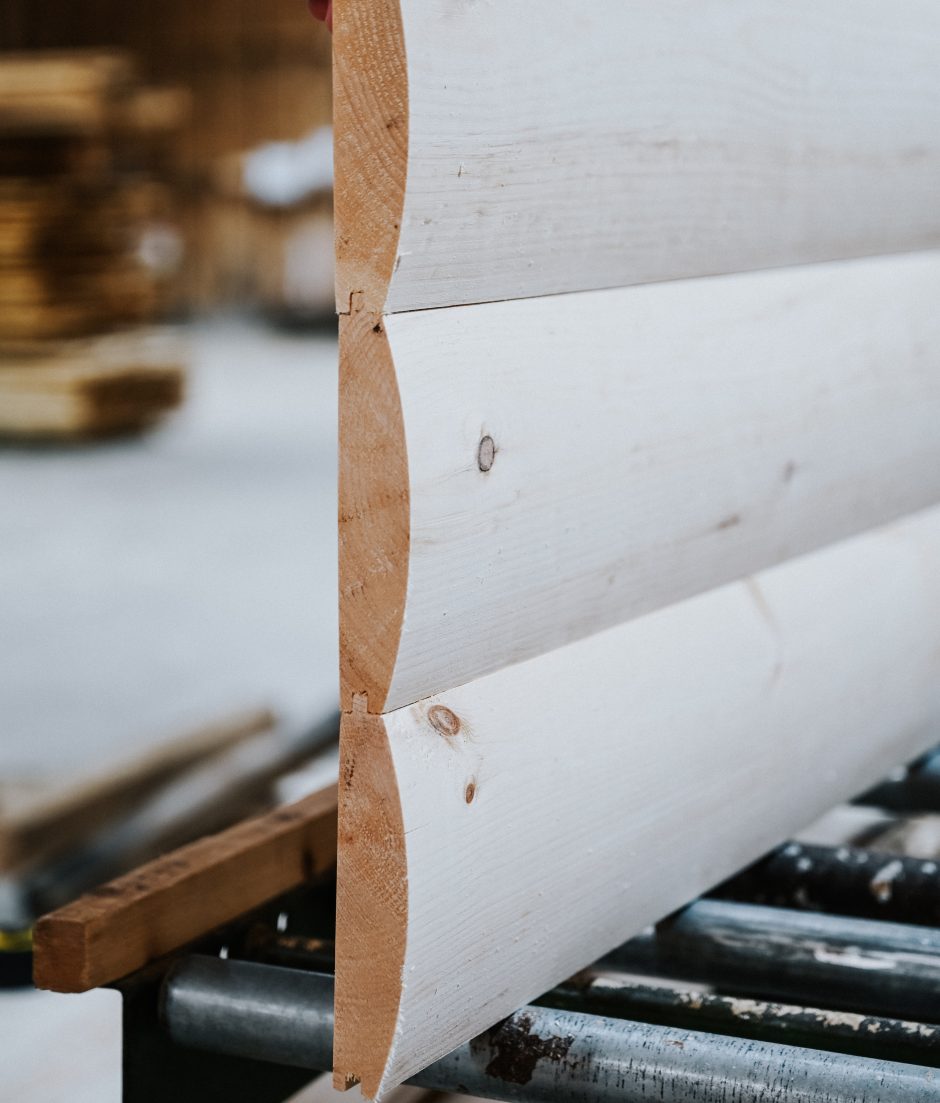 White pine log siding